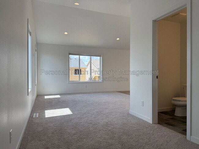 Building Photo - 6767 32nd St S