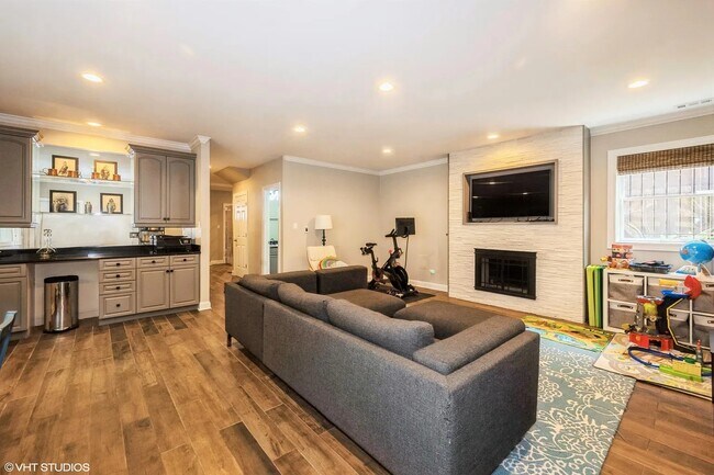 Foto del edificio - 3120 N Leavitt St