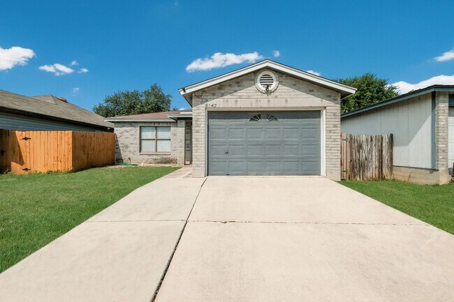 Building Photo - 8147 Easy Meadow Dr