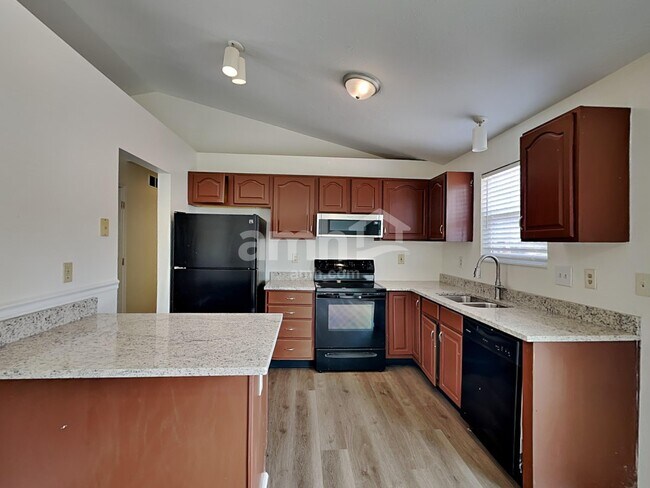 Foto del edificio - 117 Ridgewood Dr
