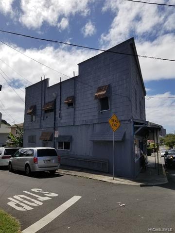Building Photo - 1951 Pacific Heights Rd