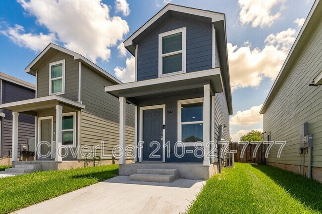 Foto del edificio - 7044 Elm Cv