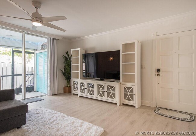 Foto del edificio - 1174 NW 13th St