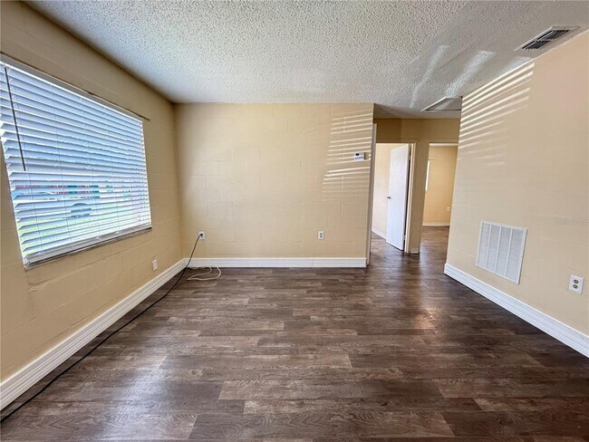 Foto del edificio - 2988 Stowe Pl