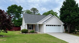Building Photo - 14 Crestbrook Dr SW