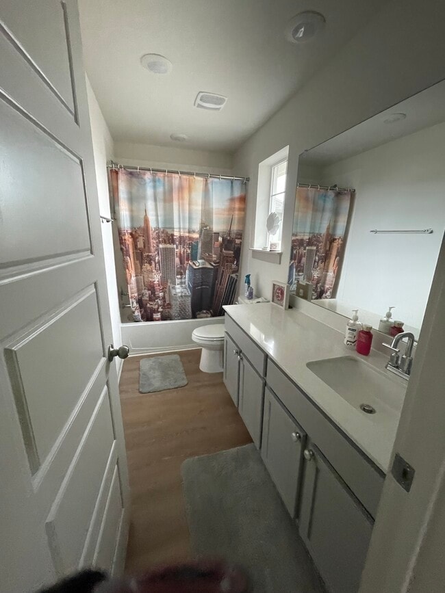 Building Photo - 13705 Mc Arthur Dr