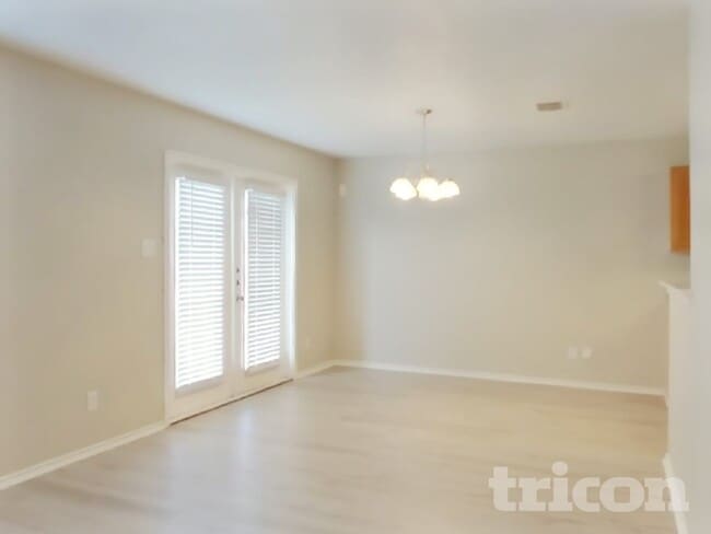 Foto del edificio - 7714 Burro Bend