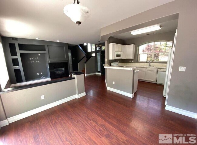Building Photo - 9636 Truckee Meadows Pl