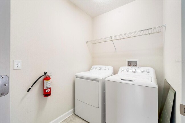 Foto del edificio - 659 Ocean Course Ave