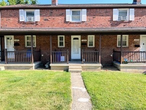 Building Photo - 1620 Belhurst Ave