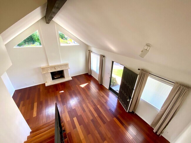 Building Photo - Cozy and spacious two-bedroom condo townho...