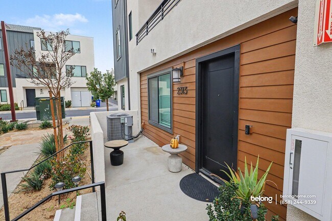 Foto del edificio - 2313 Acara Cir