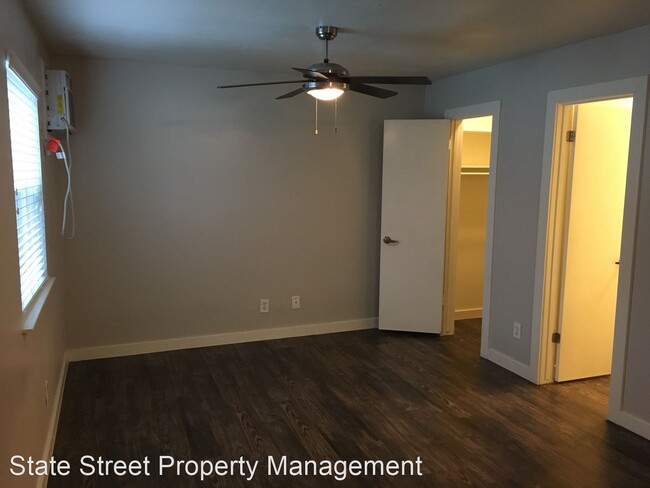Foto del edificio - 1131 Hollow Creek Dr