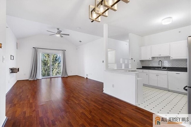 Building Photo - 932 Del Negro Ct