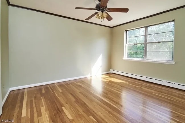 Bedroom 2 - 807 Mountain Ave