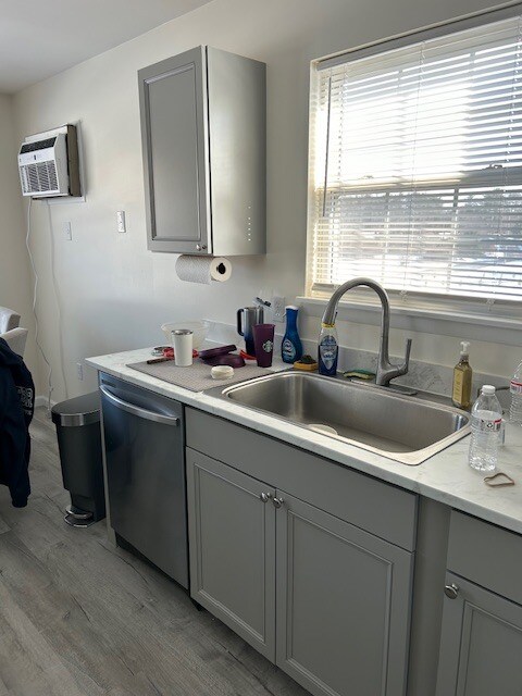 Foto del edificio - 1305 Brislin Rd