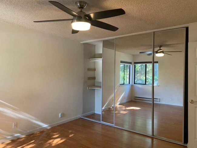 Building Photo - 1419 Marchbanks Dr