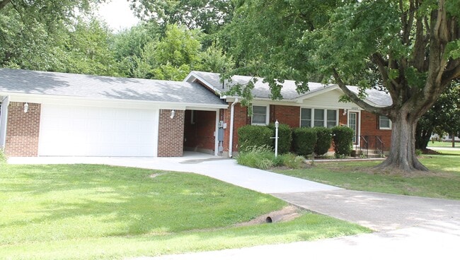 Building Photo - 4829 Cofer Ave