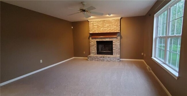 Foto del edificio - 6767 Old Mars Crider Rd