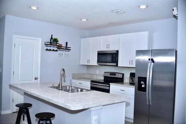 Building Photo - 1828 Katz Crossing Dr