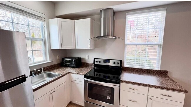 Foto del edificio - 4236 E Cherokee Dr