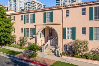 Building Photo - Lindbrook Manor Apartments