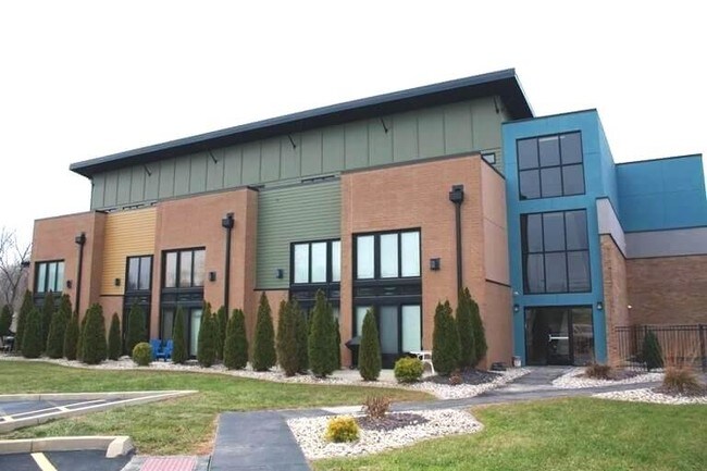 Building Photo - 1803 Ramada Blvd