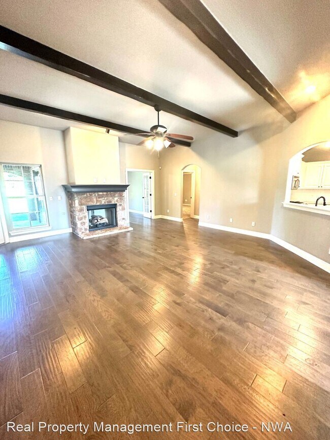 Foto del edificio - 3 br, 2 bath House - 5607 SW Gunstock Road