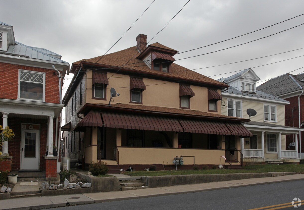 Foto del edificio - 424-426 Winchester Ave