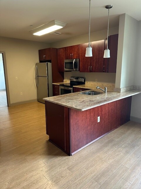 Foto del edificio - 1032 N Washington Ave