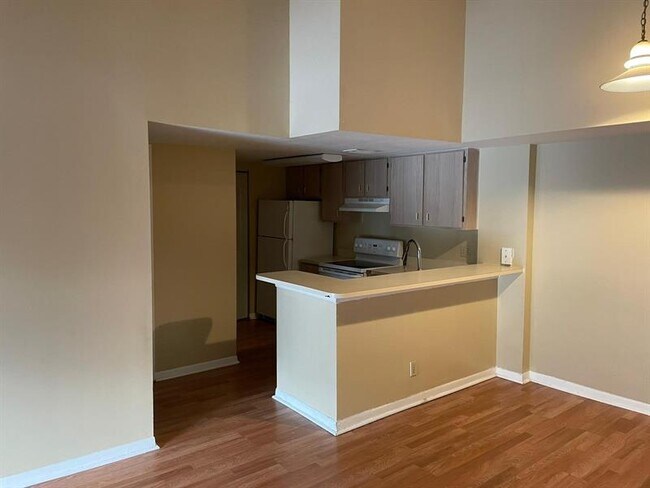 Foto del edificio - 10725 Cleary Blvd
