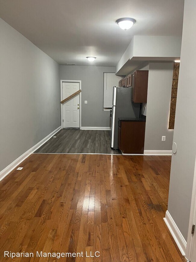 Building Photo - 3 br, 2 bath House - 607 E 38th Street