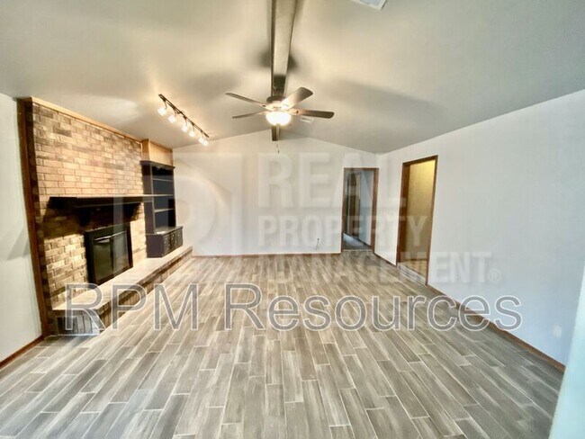 Photo - 6204 NW 30th St House