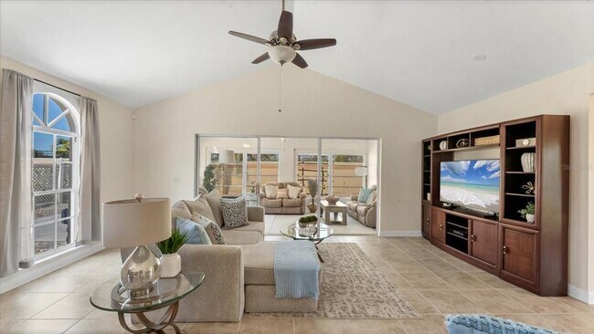 Foto del edificio - 3613 57th Ave Dr W