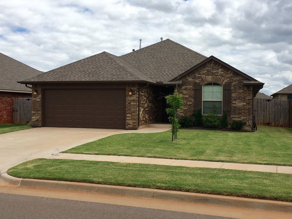 Primary Photo - 3 br, 2 bath House - 8716 SW 36th