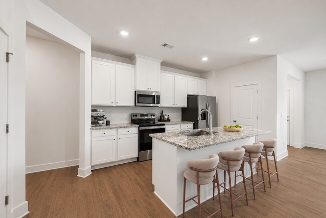 2060 Woodbine Wy