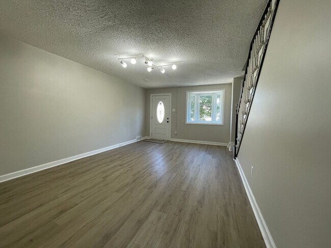 Building Photo - Beautiful 3 Bedroom 1 Bath in Glenolden