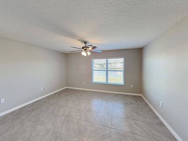Building Photo - 4116 Silver Strand Trl