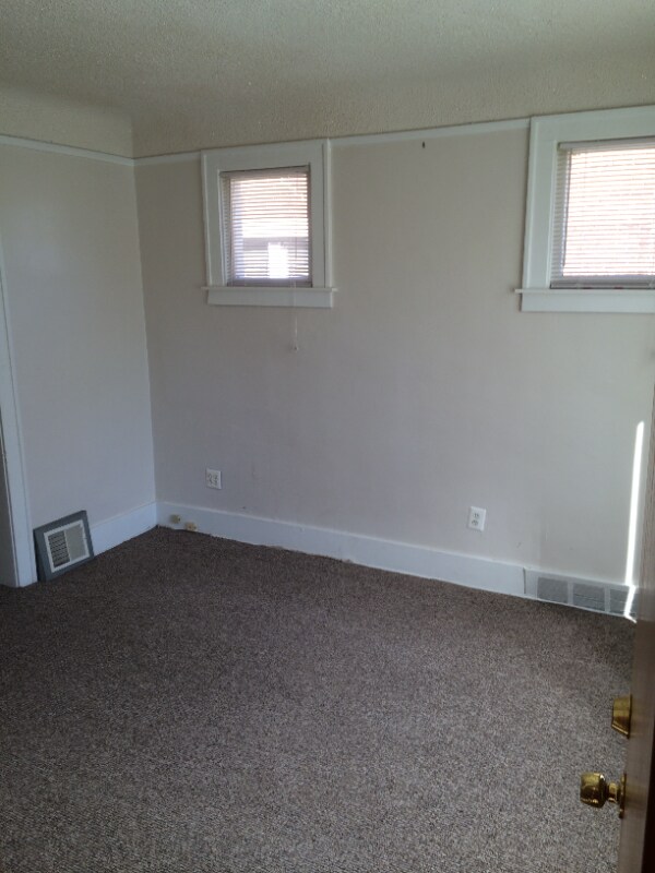 Foto del edificio - 9775 Chenlot St