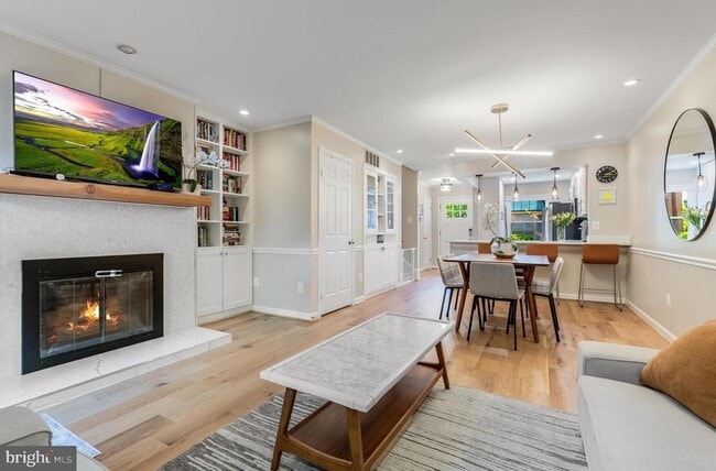 Foto del edificio - 1126 N Taylor St
