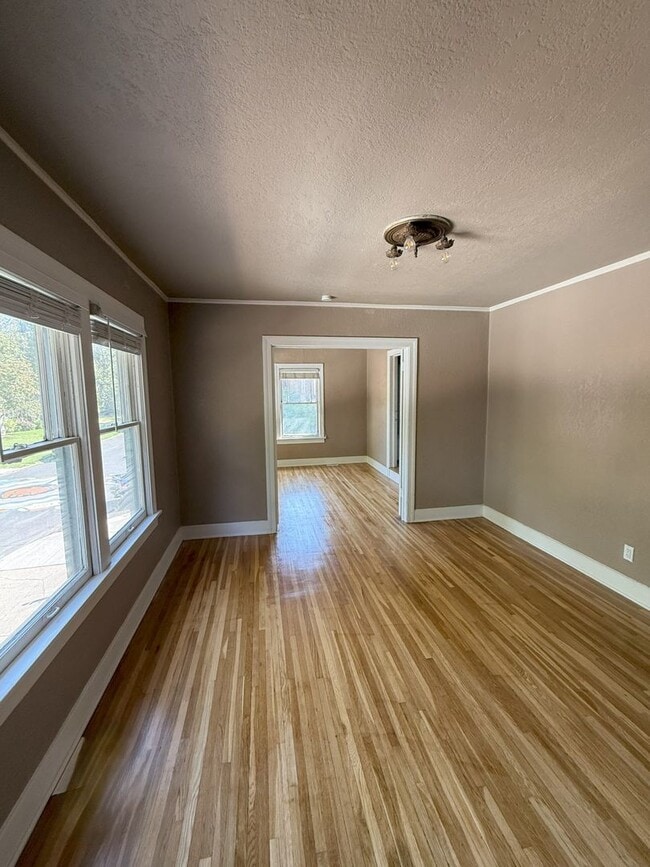 Foto del edificio - 1000-1003 W 25th Ave