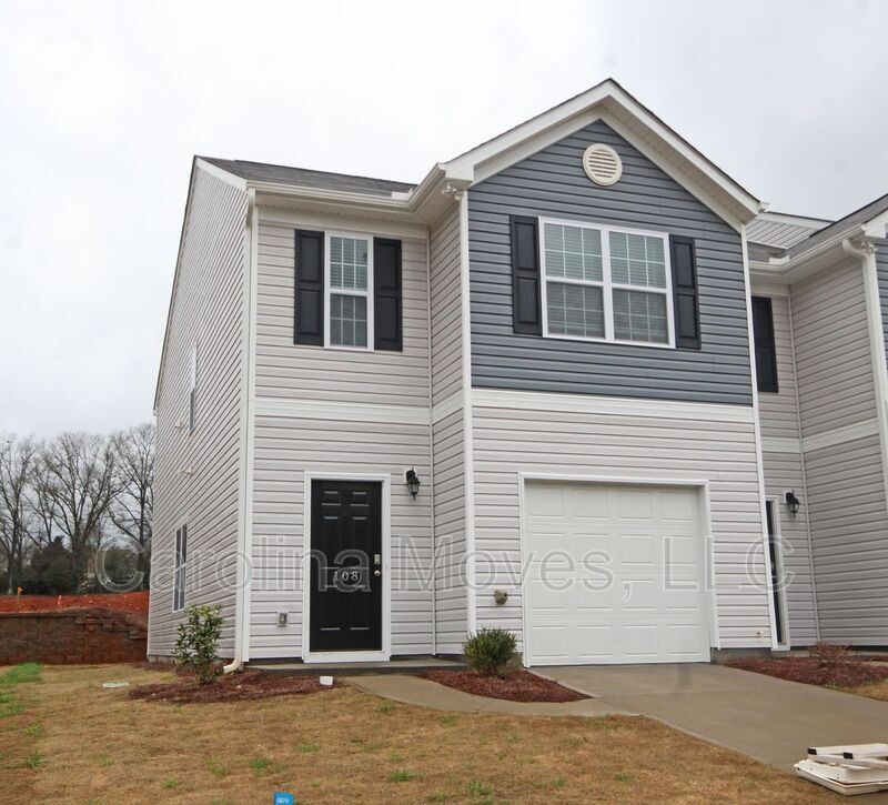 108 Moorlyn Ln, Greer, SC 29650 Townhome Rentals in Greer SC