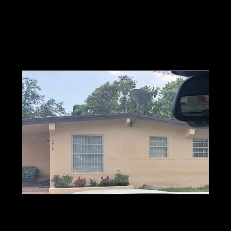 Foto principal - 2910 NW 47th St