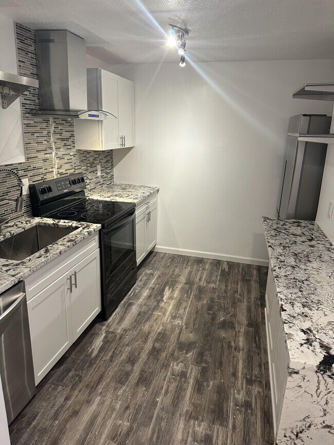 Foto del edificio - 437 E Carson St