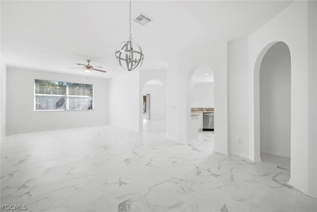 Building Photo - 21768 Brixham Run Loop