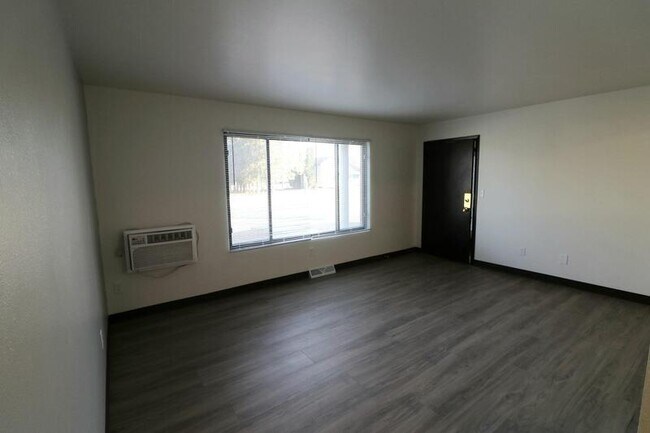 Foto del edificio - 356 E Marquette St