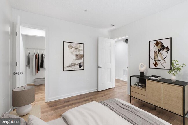 Foto del edificio - 7022 Dasher Farm Ct