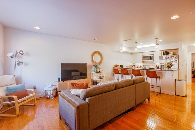 Foto del edificio - 536 Pine St