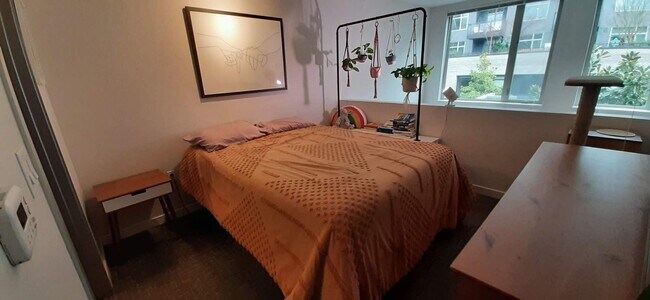 Foto del edificio - 4242 N Vancouver Ave