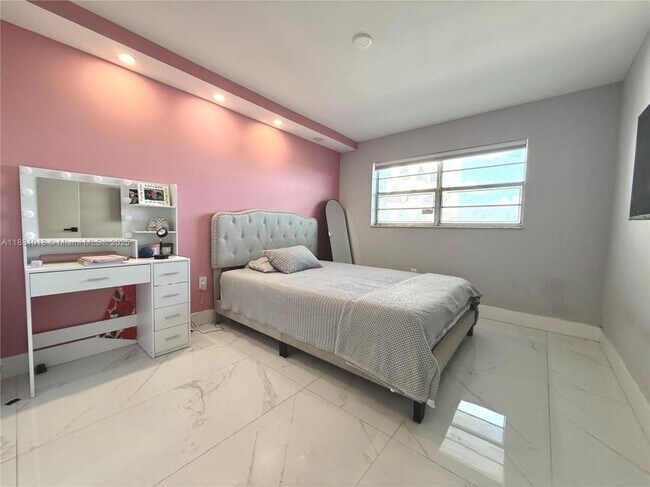 Foto del edificio - 2 bedroom in North Miami Beach FL 33179